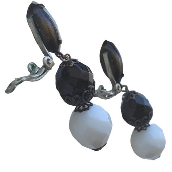 Vintage LEVI SEGAL California 1950’s Era Glass Clip On Earrings Women’s Jewelry - Picture 7 of 7